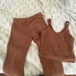 Brand PINK sleepwear set — size Large